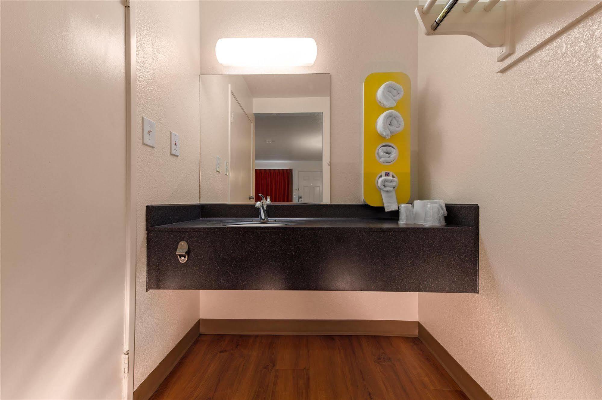 Motel 6-Santa Rosa, Ca - North ภายนอก รูปภาพ